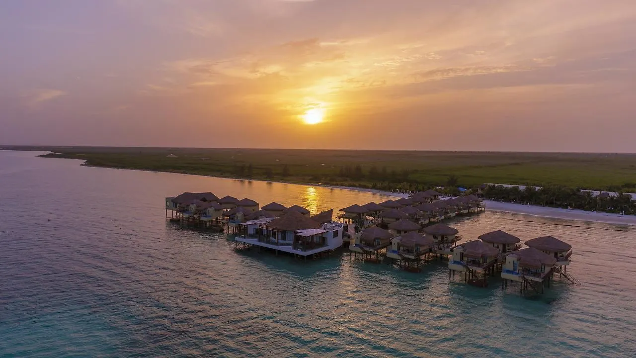 Palafitos Overwater Bungalows At El Dorado Maroma (Adults Only) Punta Maroma 5*,