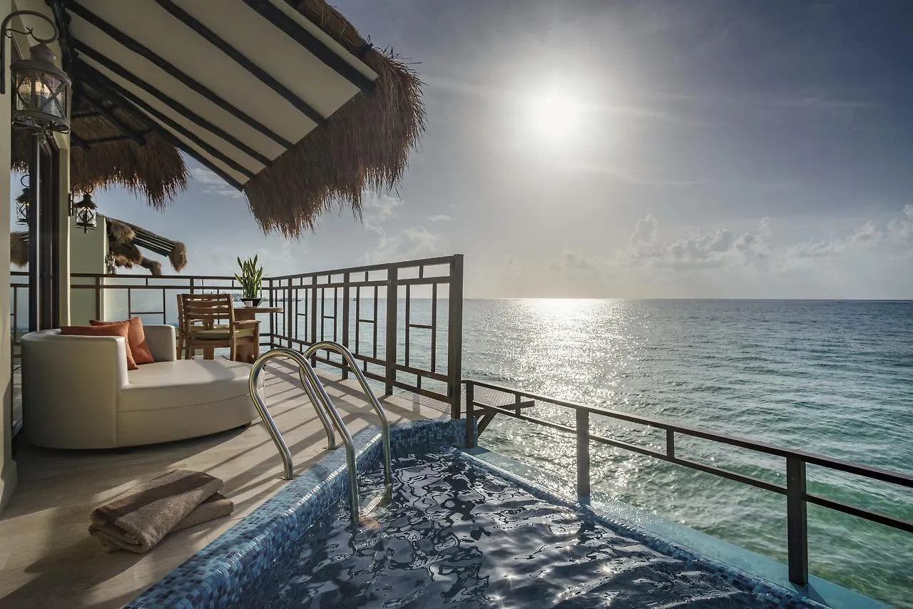 Palafitos Overwater Bungalows At El Dorado Maroma (Adults Only) Punta Maroma 5*,  Mexiko